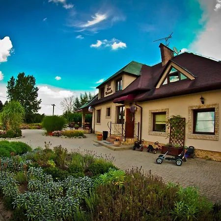 Dwa Bratanki 3* ז'שוב