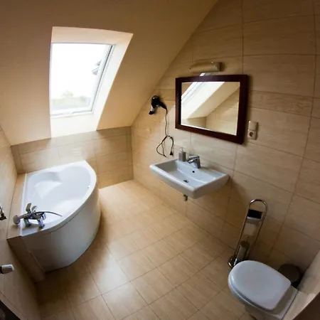 Dwa Bratanki 3* Rzeszów