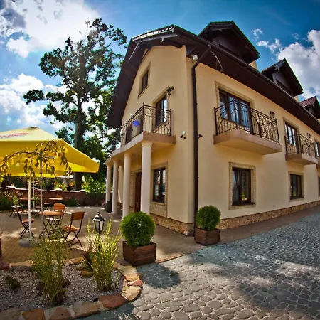 Dwa Bratanki 3* ז'שוב