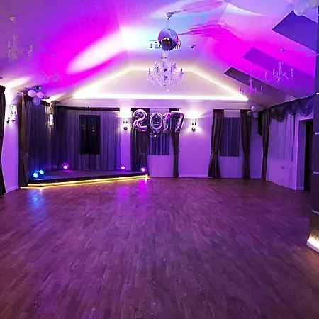 Dwa Bratanki 3* Rzeszów