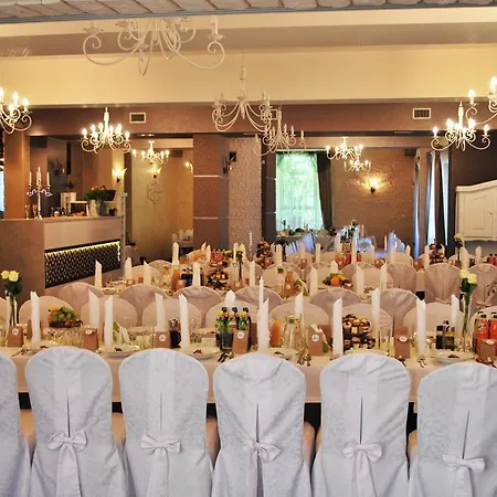 Dwa Bratanki 3* ז'שוב