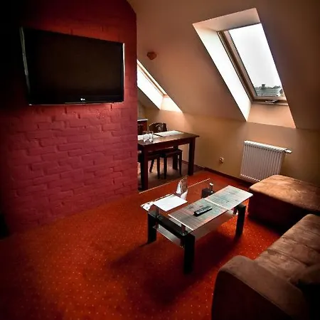 Dwa Bratanki אורחן ז'שוב