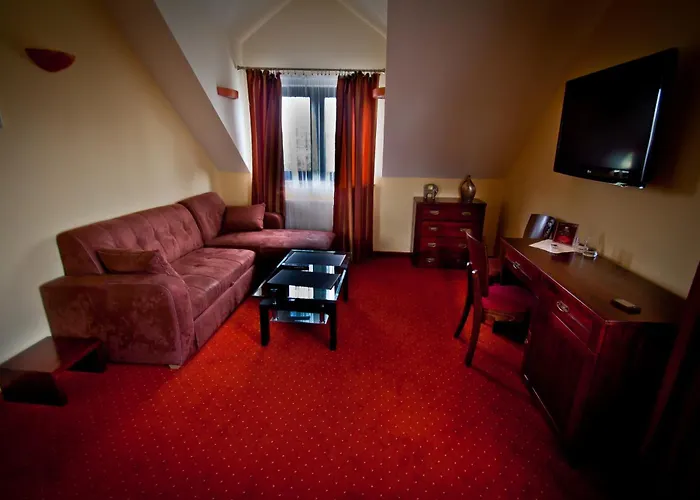 Dwa Bratanki 3* 热舒夫