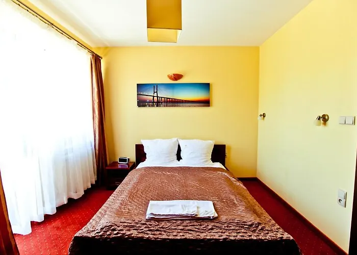 宾馆 Dwa Bratanki 3*